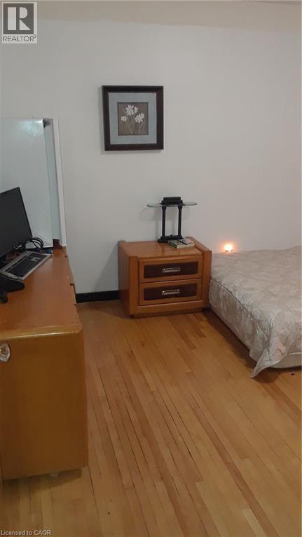 160 Erb Street E, Waterloo, Ontario  N2J 1M4 - Photo 9 - 40773122