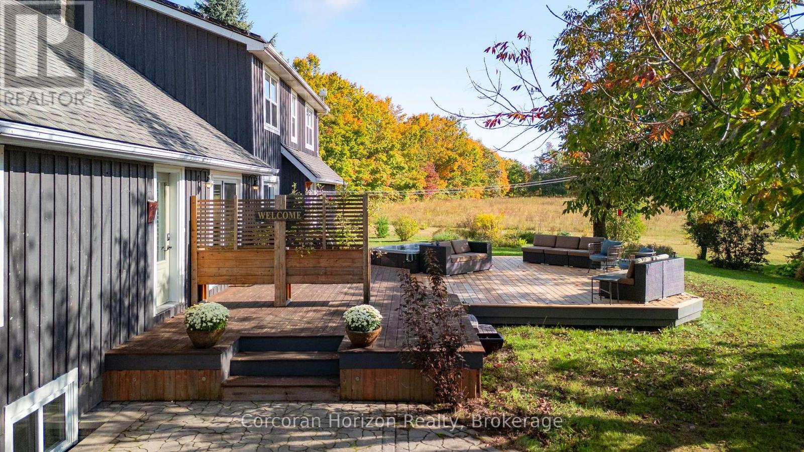 707 Peter Street W, Oro-Medonte, Ontario  L4R 4K3 - Photo 4 - S12438672