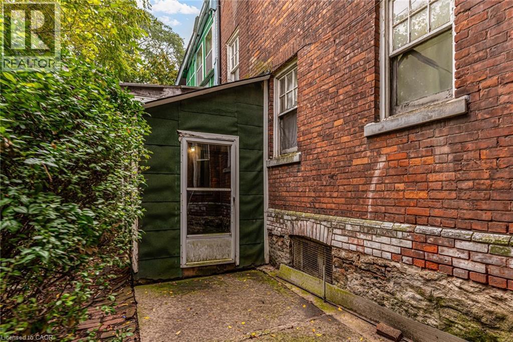 99 Blake Street, Hamilton, Ontario  L8M 2S7 - Photo 41 - 40775434