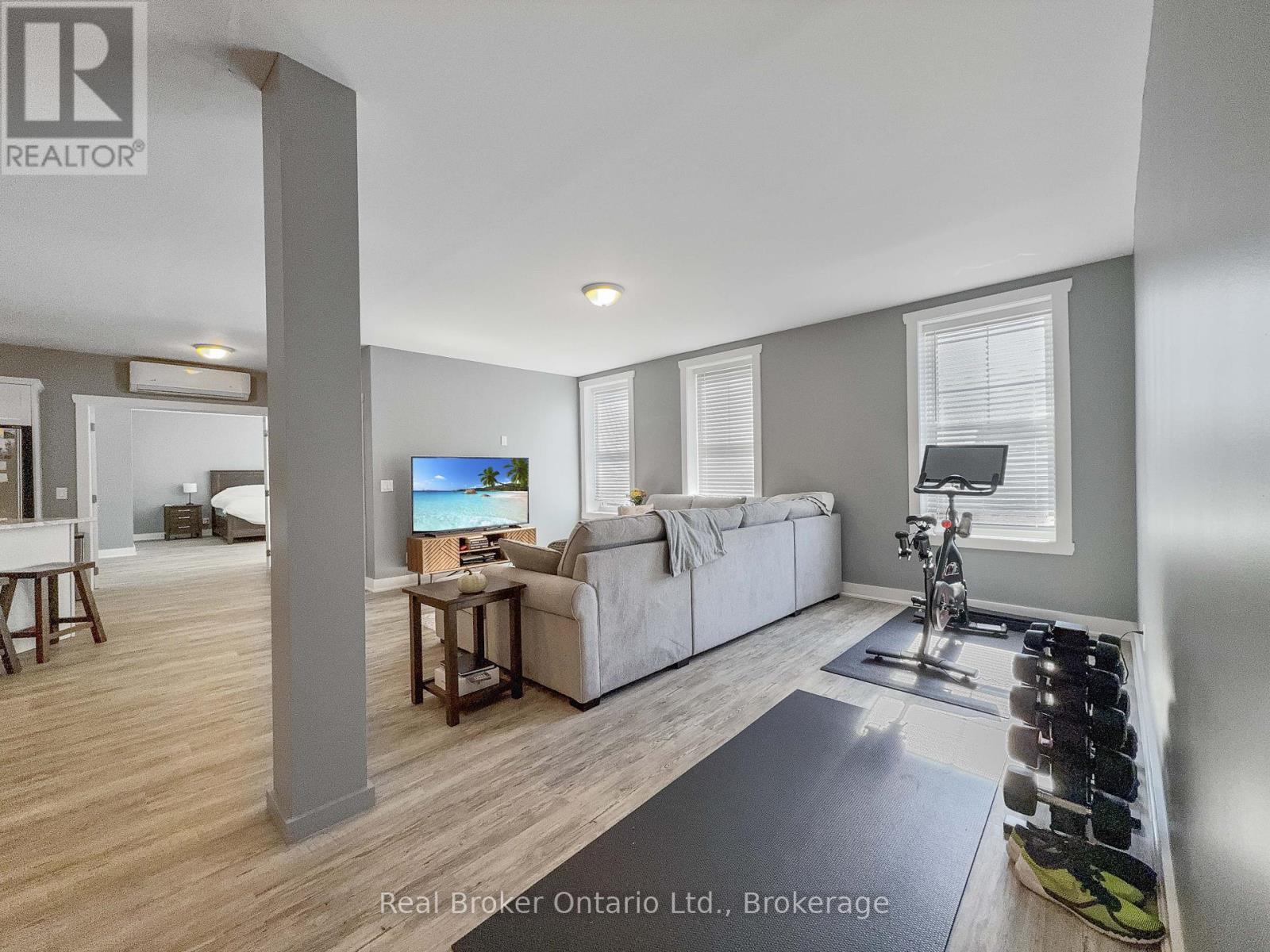 174 High Street, Saugeen Shores, Ontario  N0H 2L0 - Photo 16 - X12438828