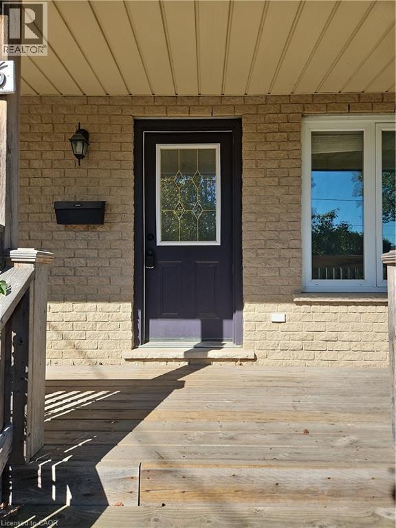 26 Fifth Avenue Unit# Upper, Kitchener, Ontario  N2C 1P4 - Photo 5 - 40754996