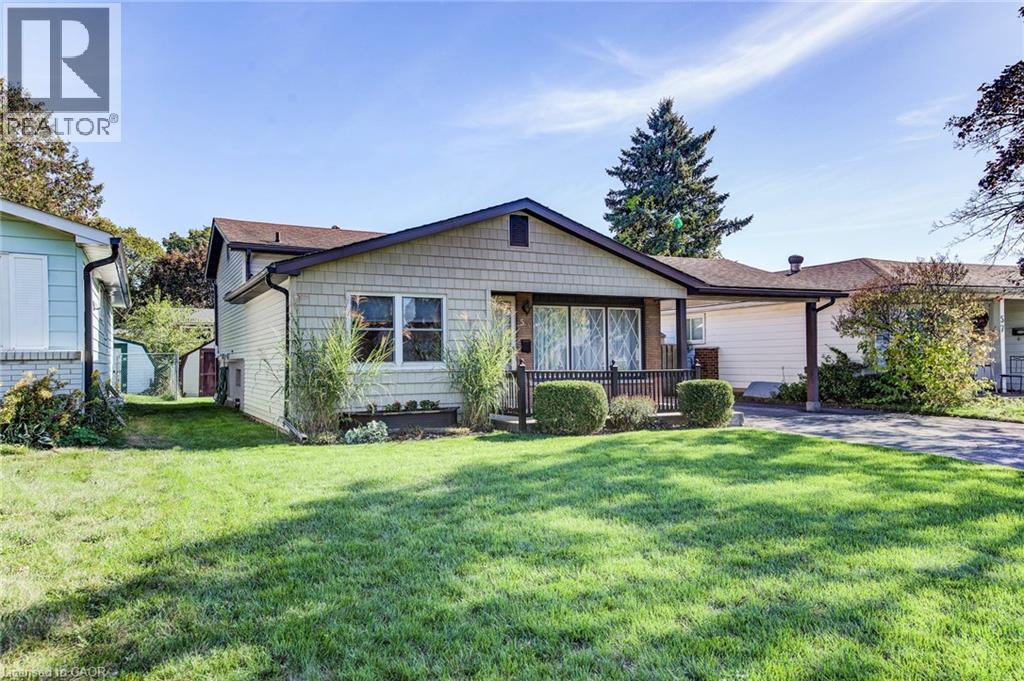 53 BELWOOD Crescent, Kitchener, Ontario