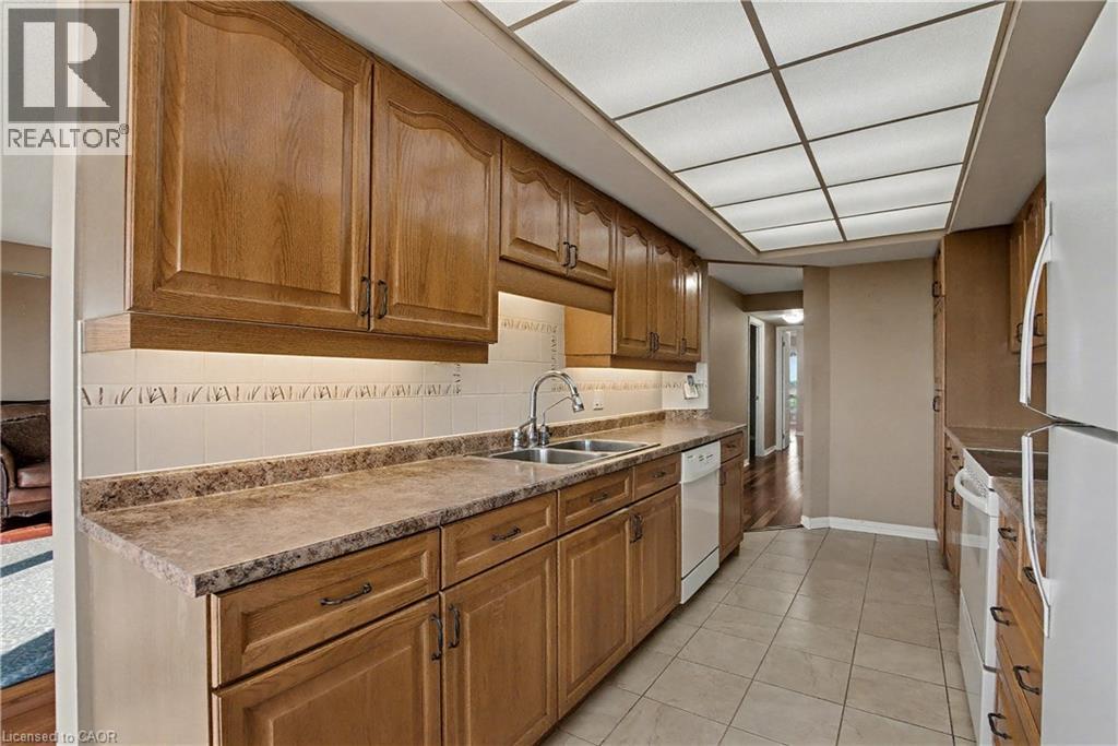 190 Hespeler Road Unit# 1801, Cambridge, Ontario  N1R 8B8 - Photo 16 - 40765942