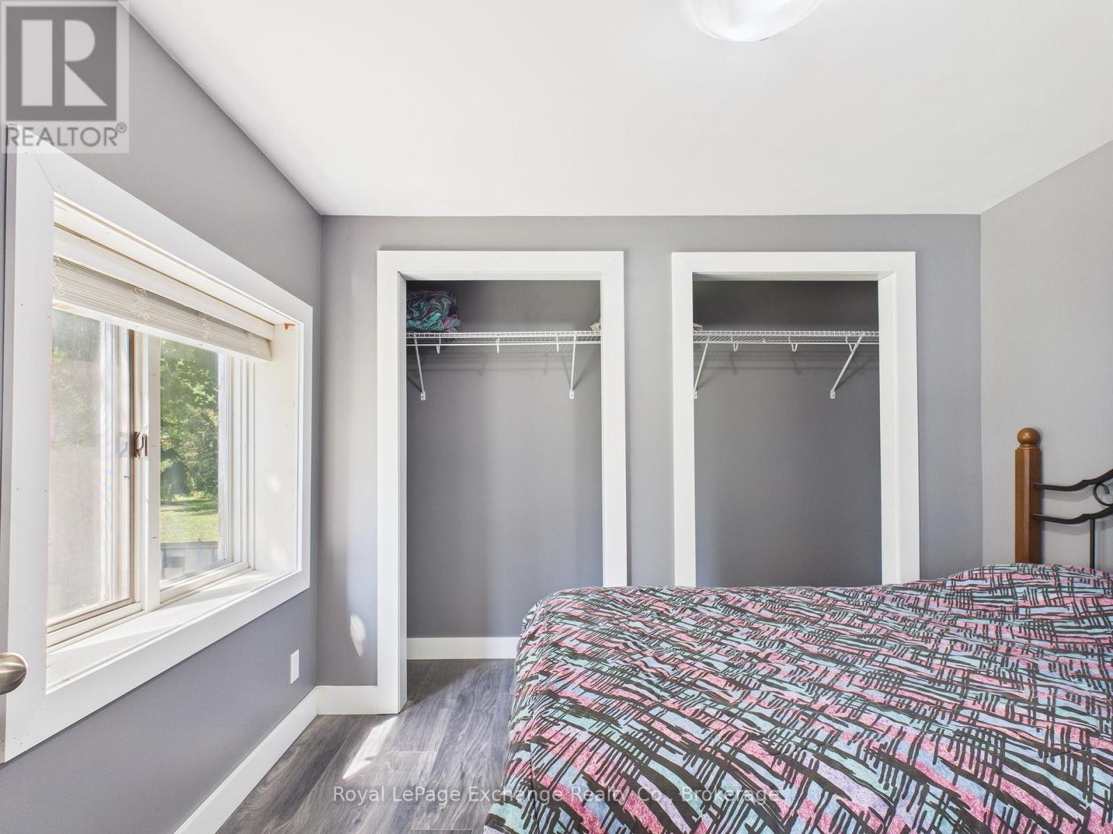 557 Market Street, Saugeen Shores, Ontario  N0H 2C4 - Photo 22 - X12439302