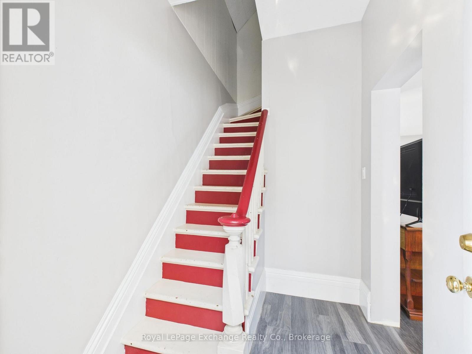 557 Market Street, Saugeen Shores, Ontario  N0H 2C4 - Photo 30 - X12439302