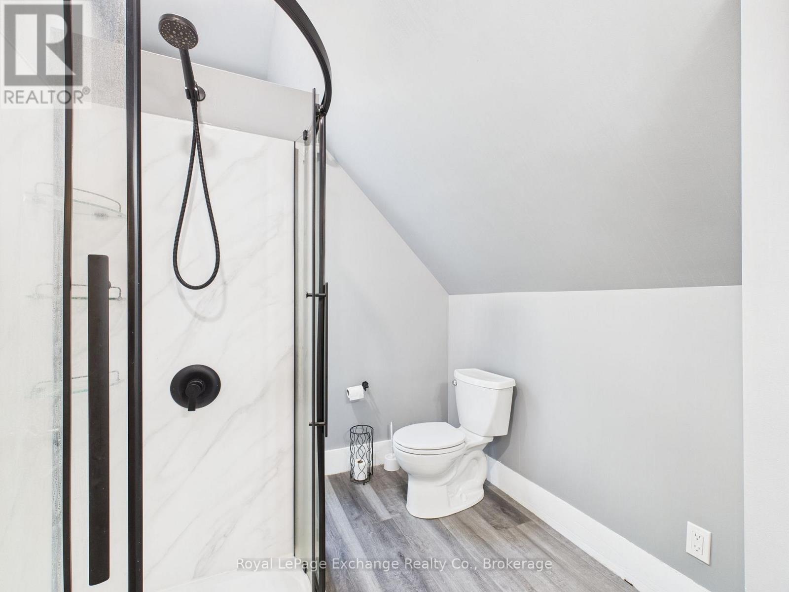 557 Market Street, Saugeen Shores, Ontario  N0H 2C4 - Photo 40 - X12439302