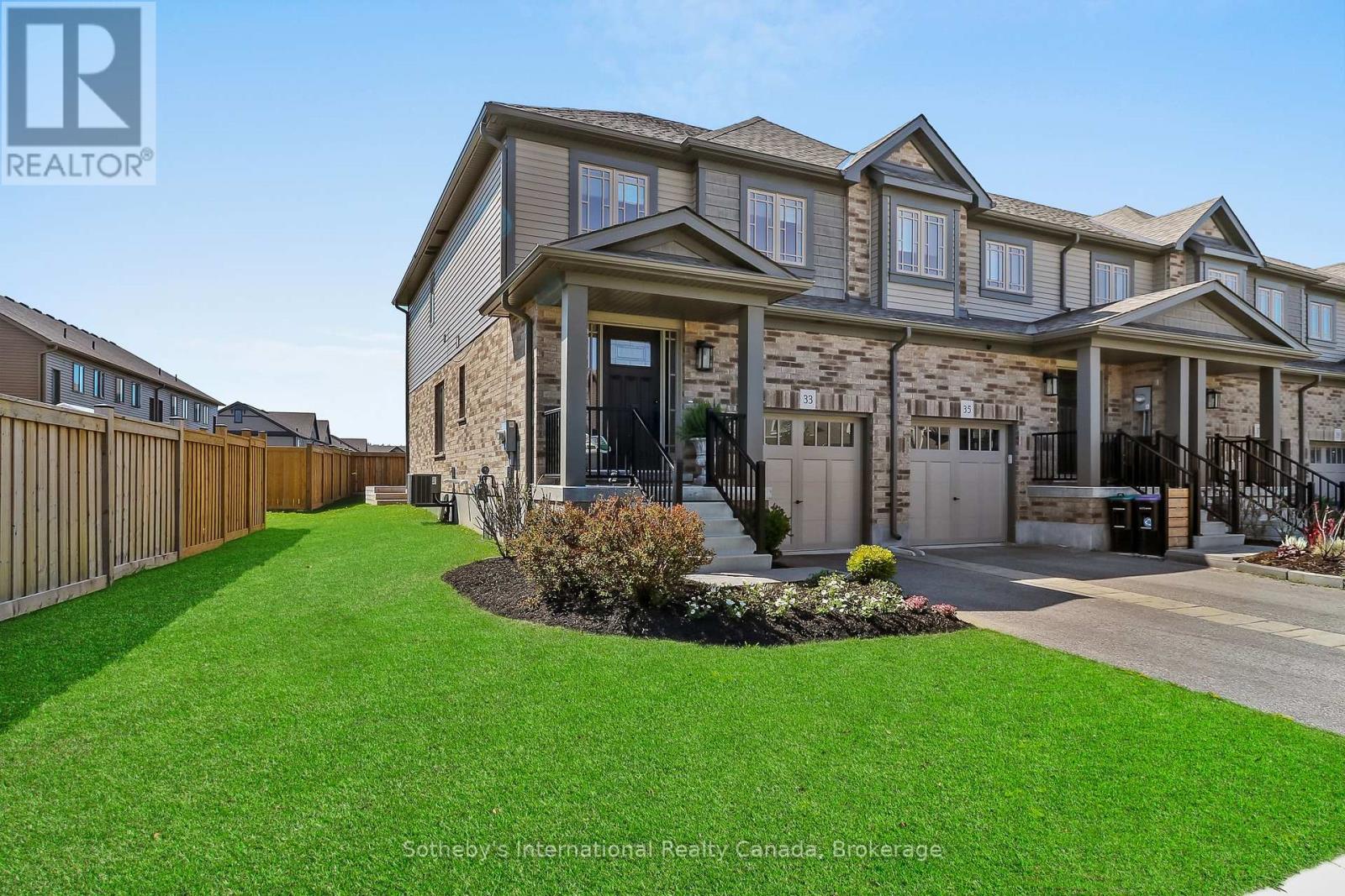 33 Foley Crescent, Collingwood, Ontario  L9Y 3B7 - Photo 2 - S12439446