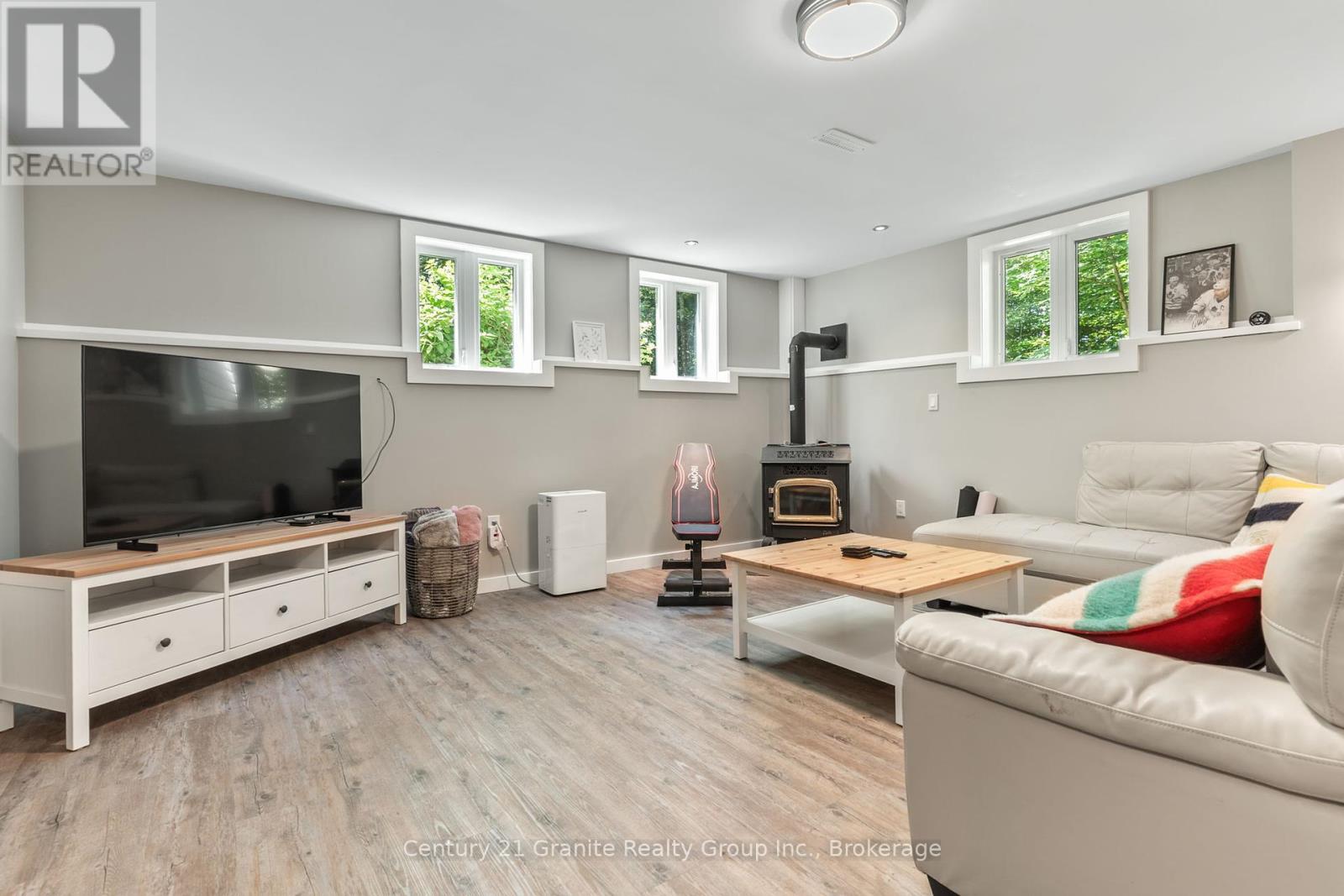 1012 Redner Road, Algonquin Highlands, Ontario  K0M 1S0 - Photo 23 - X12439439