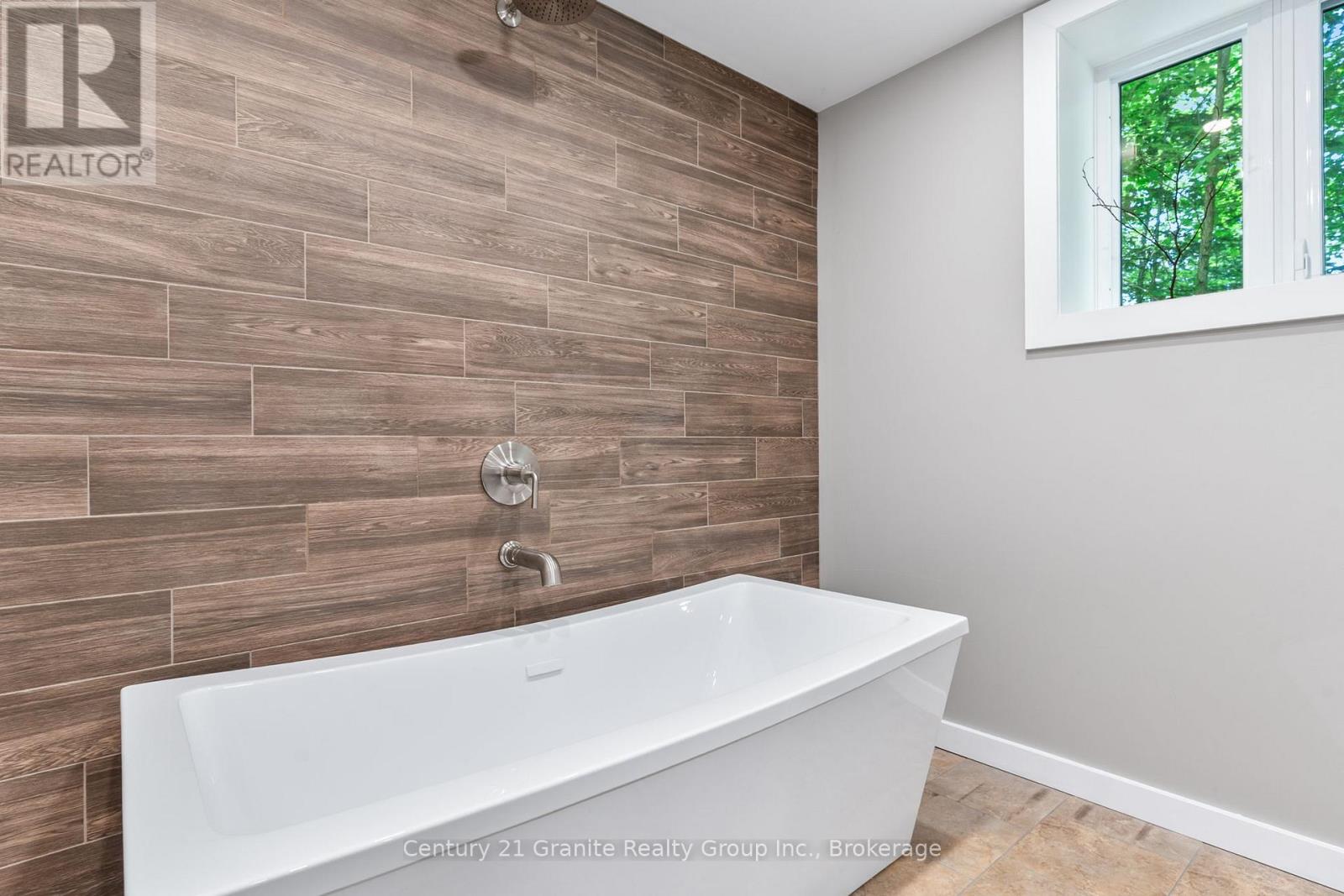 1012 Redner Road, Algonquin Highlands, Ontario  K0M 1S0 - Photo 30 - X12439439