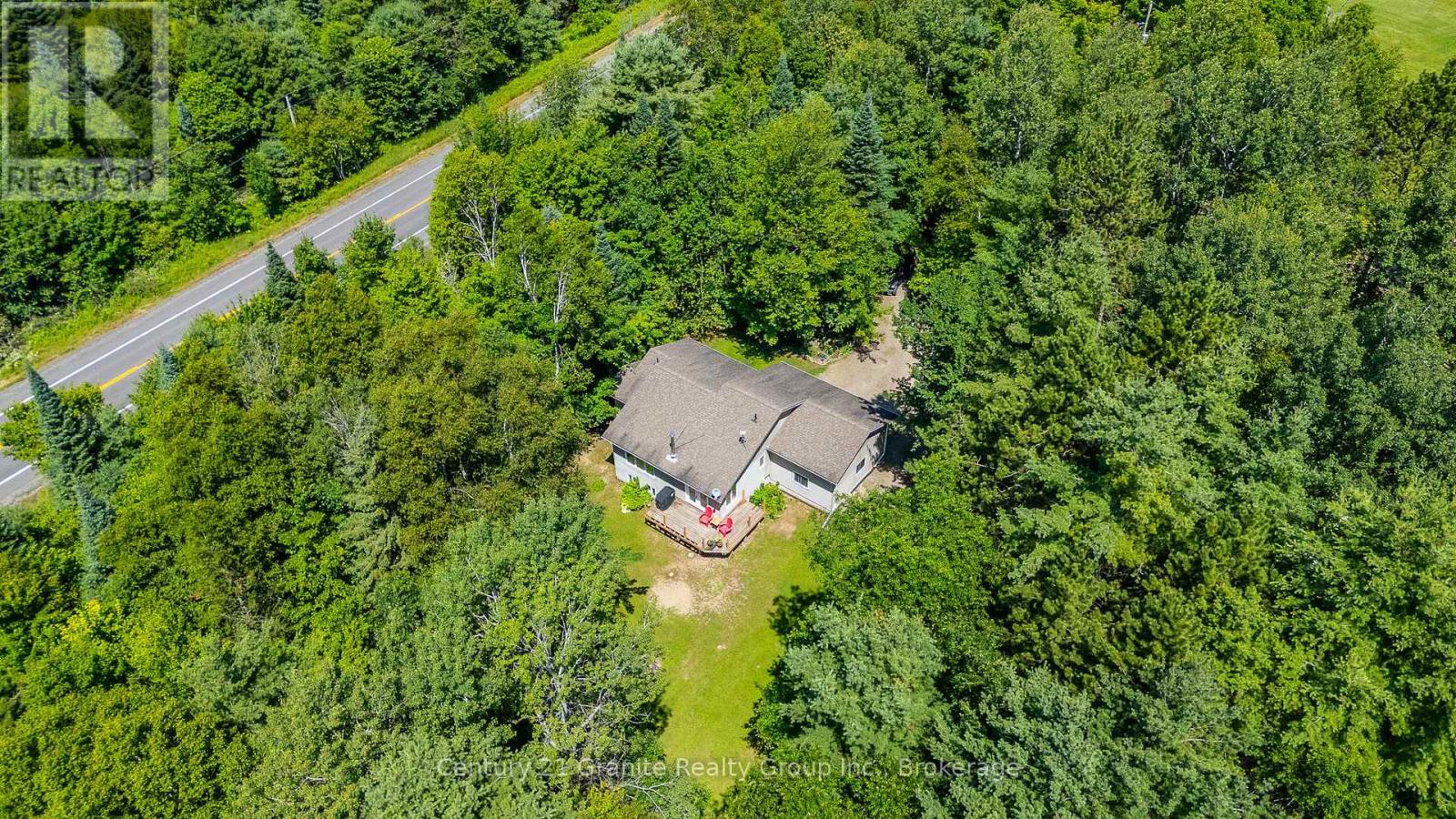1012 Redner Road, Algonquin Highlands, Ontario  K0M 1S0 - Photo 41 - X12439439