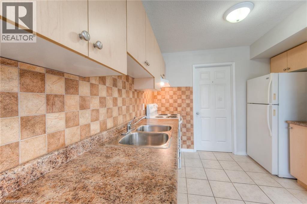 12 Holborn Drive Unit# A7, Kitchener, Ontario  N2A 0A4 - Photo 11 - 40775553