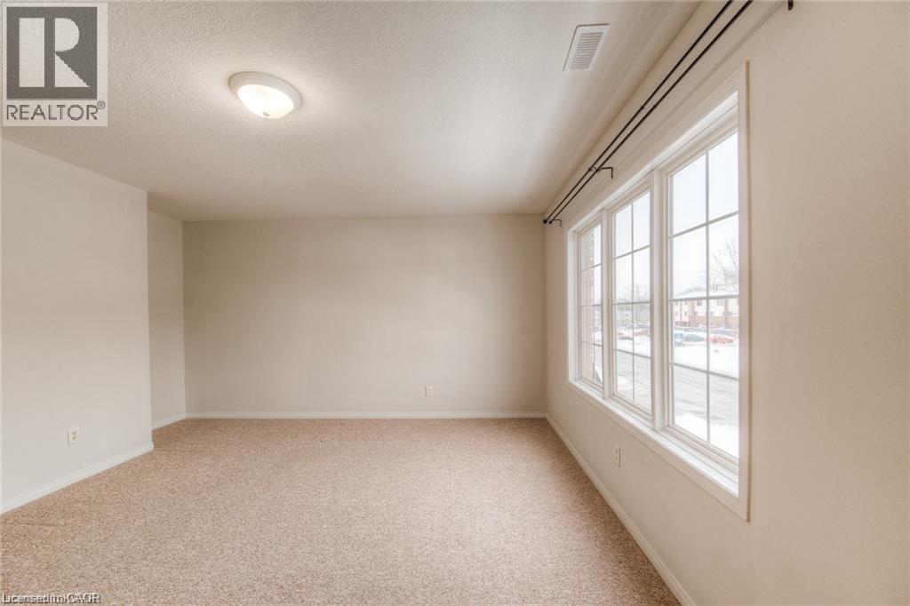 12 Holborn Drive Unit# A7, Kitchener, Ontario  N2A 0A4 - Photo 6 - 40775553