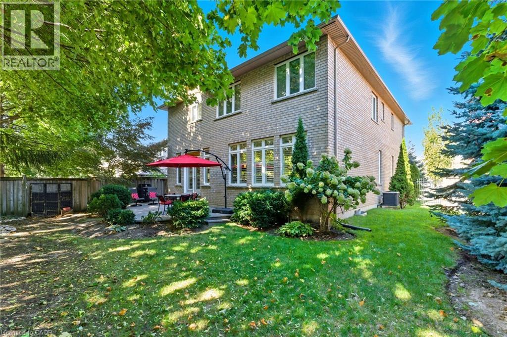 20 LORUPE Court, Ancaster, Ontario