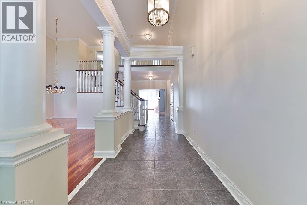 14 Holyrood Avenue, Oakville, Ontario  L6K 2V3 - Photo 4 - 40748634