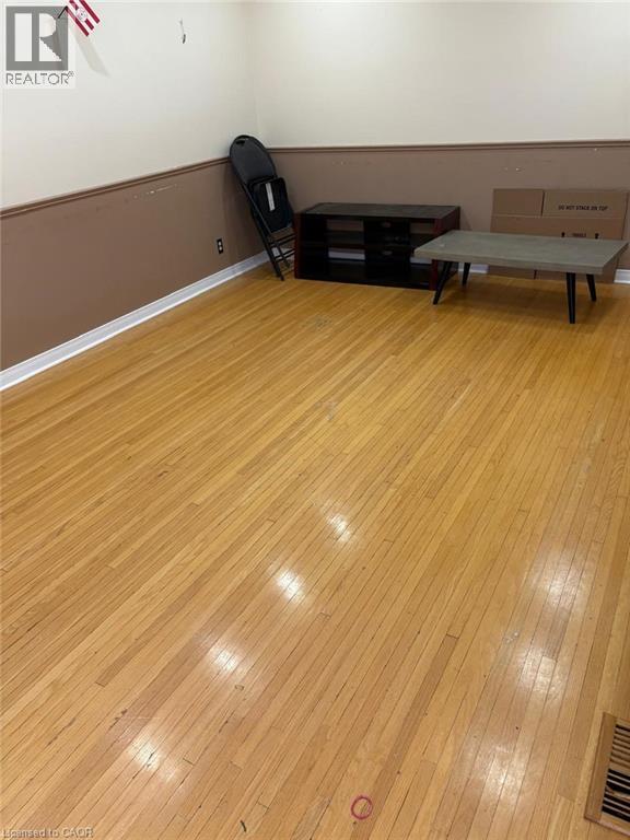 25 Munroe Street, Kitchener, Ontario  N2C 1V8 - Photo 9 - 40775845