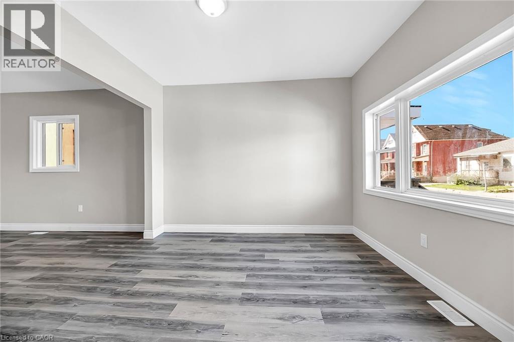 138 Sanford Avenue N, Hamilton, Ontario  L8L 5Z5 - Photo 4 - 40775706
