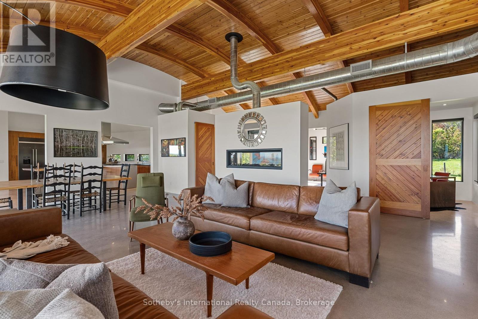 589903 Grey Road 19, Blue Mountains, Ontario  L9Y 2L8 - Photo 12 - X12440935