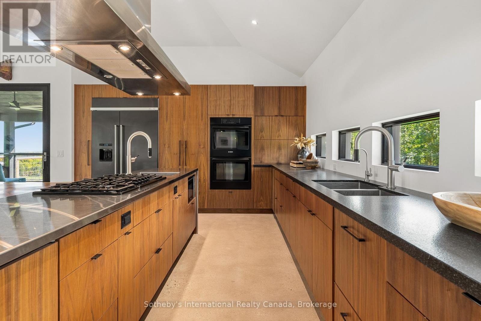 589903 Grey Road 19, Blue Mountains, Ontario  L9Y 2L8 - Photo 18 - X12440935