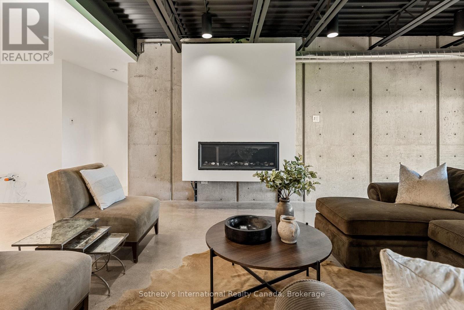 589903 Grey Road 19, Blue Mountains, Ontario  L9Y 2L8 - Photo 33 - X12440935