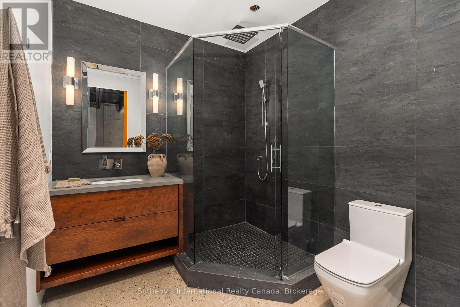 589903 Grey Road 19, Blue Mountains, Ontario  L9Y 2L8 - Photo 34 - X12440935