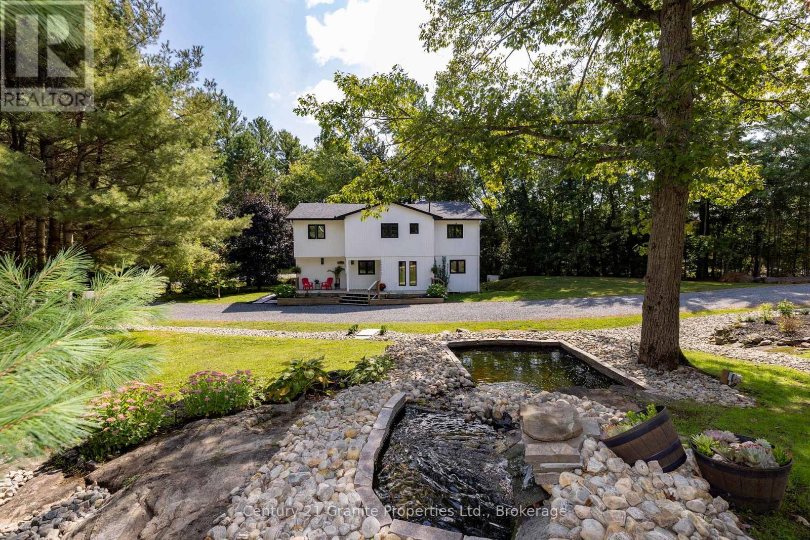 4 & 8 Bartlett Drive, Seguin, Ontario  P2A 2W8 - Photo 46 - X12440937