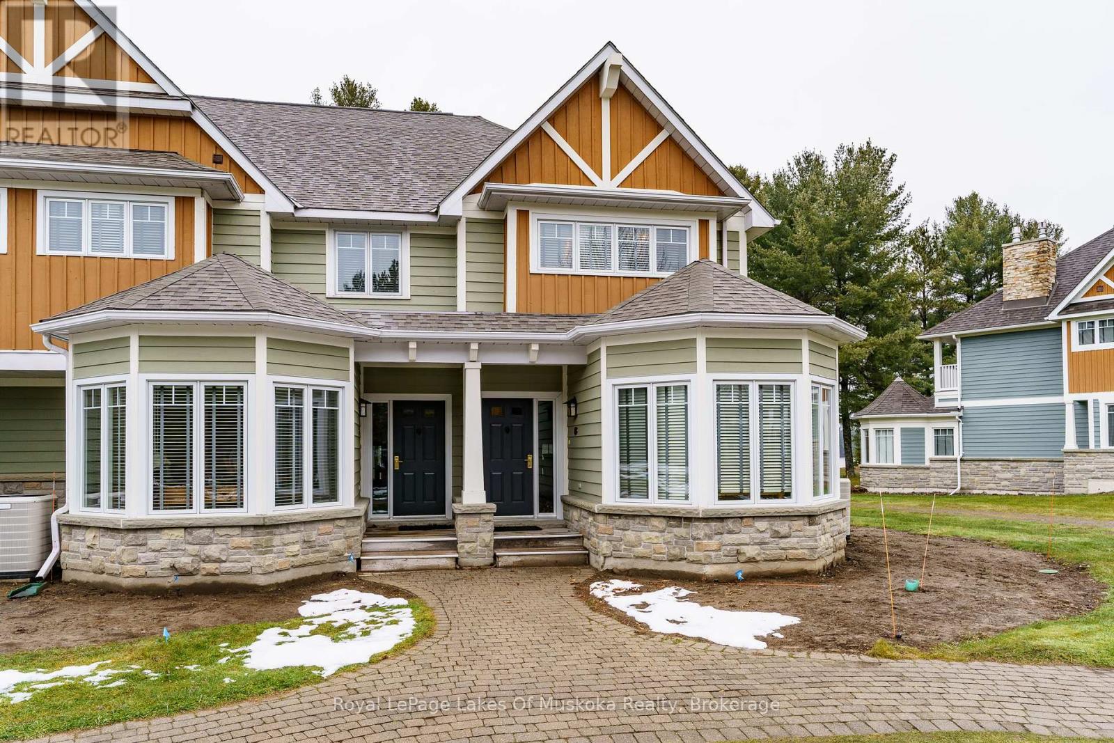 VILLA 1, WEEK 7 - 1020 BIRCH GLEN ROAD, Lake of Bays, Ontario