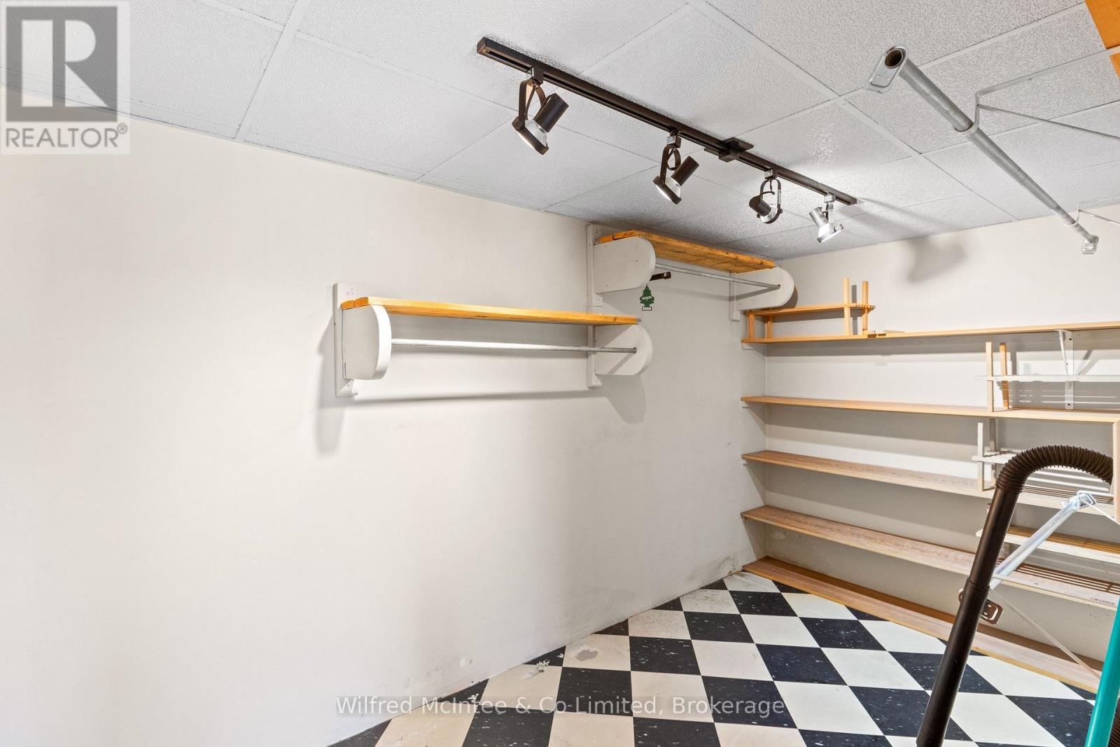 302148 Con 2 Sdr, West Grey, Ontario  N4N 3B8 - Photo 28 - X12440992