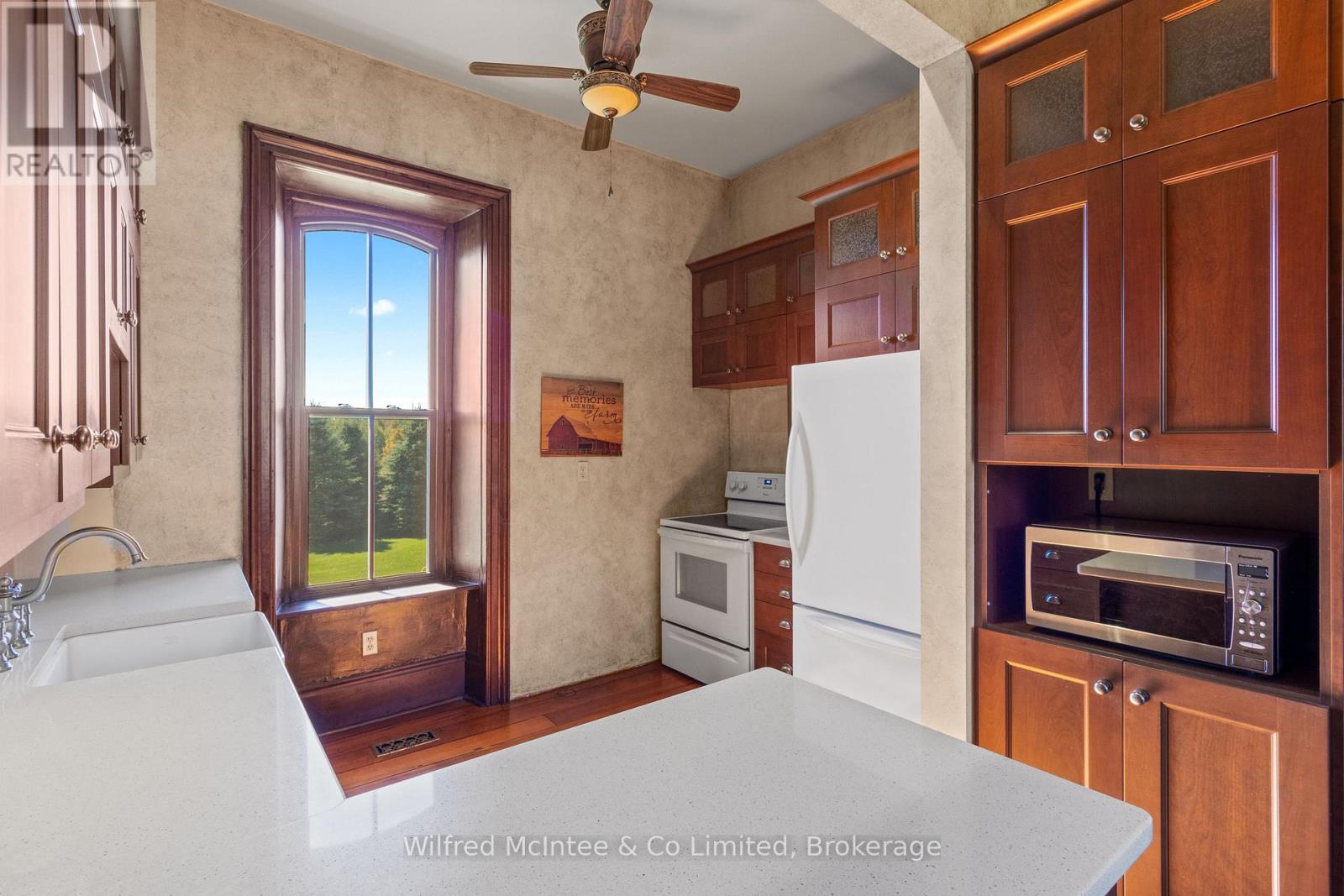 302148 Con 2 Sdr, West Grey, Ontario  N4N 3B8 - Photo 8 - X12440992