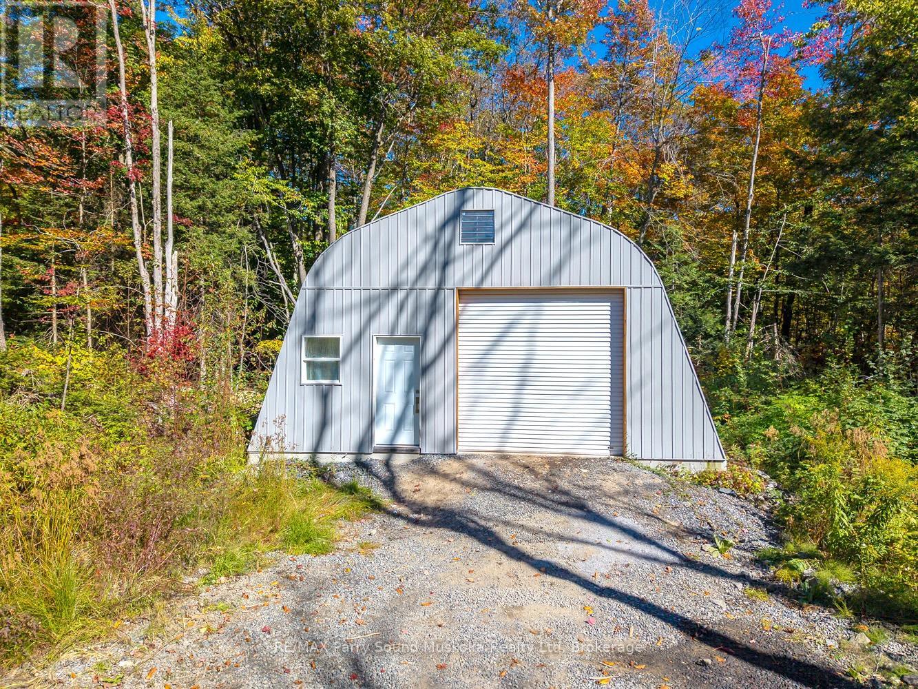67 Hwy 141 Highway, Seguin, Ontario  P2A 2W8 - Photo 2 - X12441670