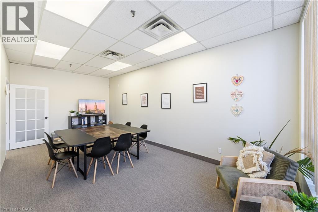 775 Pacific Road Unit# 34, Oakville, Ontario  L6L 6M4 - Photo 7 - 40775978