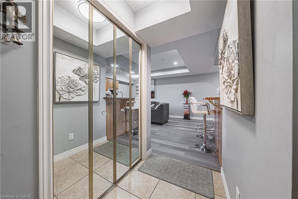 990 Golf Links Road Unit# 308, Ancaster, Ontario  L9K 1J8 - Photo 8 - 40776025