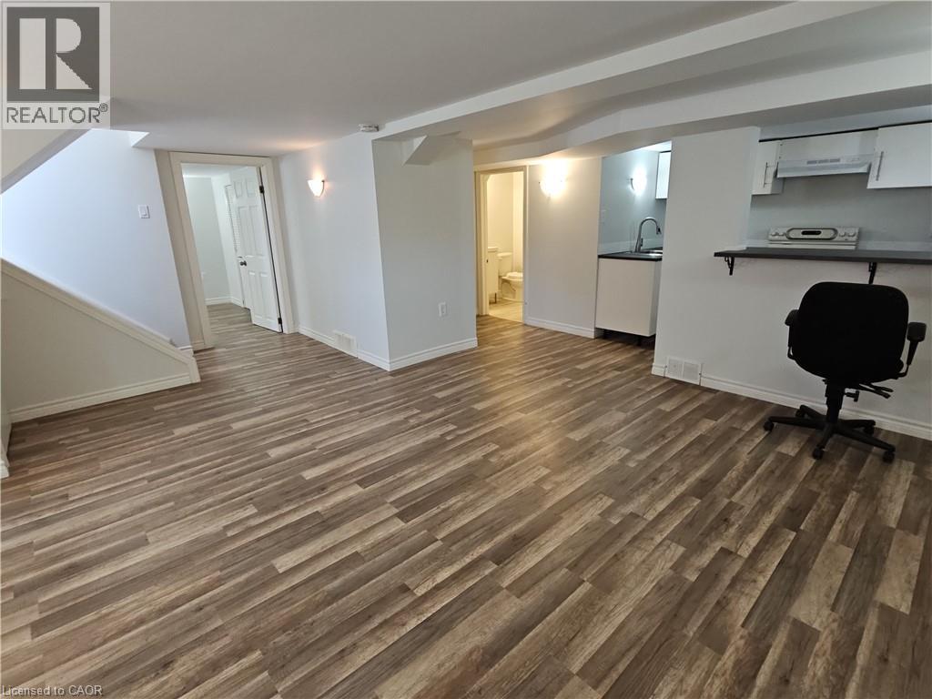 26 Fifth Avenue Unit# Lower, Kitchener, Ontario  N2C 1P4 - Photo 9 - 40755766
