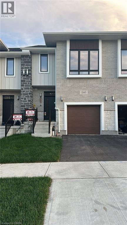 240 Green Gate Boulevard, Cambridge, Ontario  N1R 5S7 - Photo 2 - 40775644