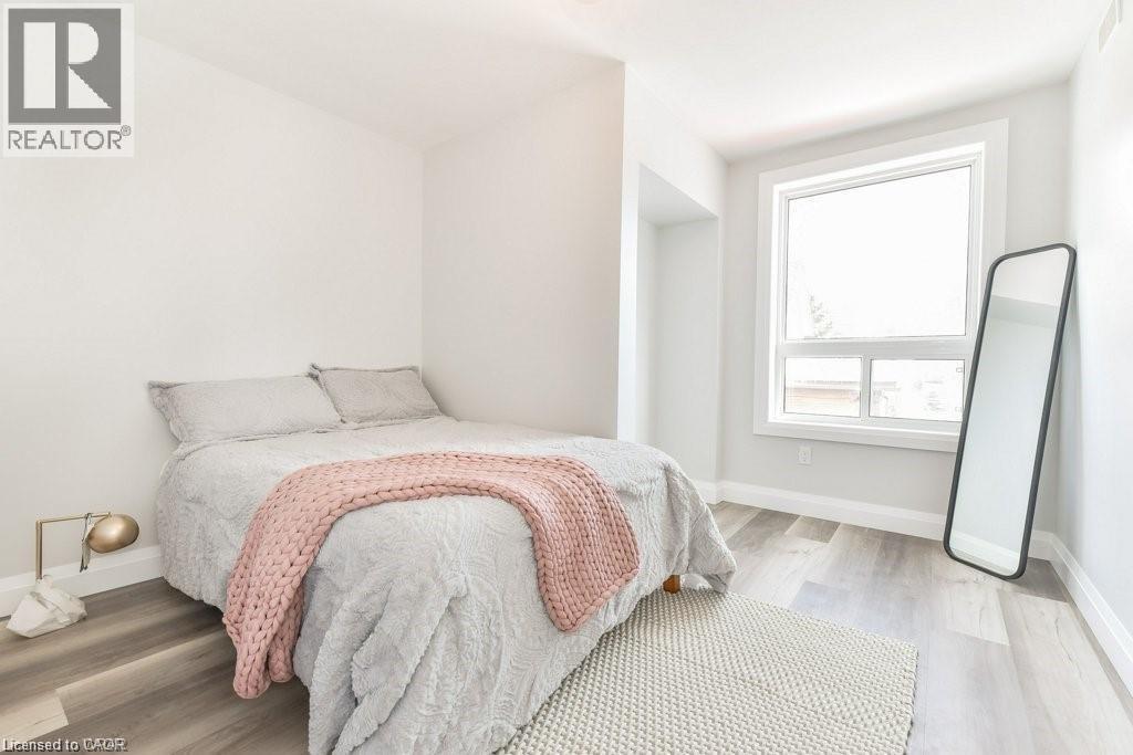 132 Ahrens Street W Unit# 4, Kitchener, Ontario  N2H 4C7 - Photo 9 - 40775262