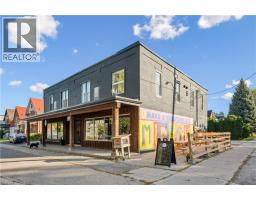 132 AHRENS Street W Unit# 4, Kitchener, Ontario