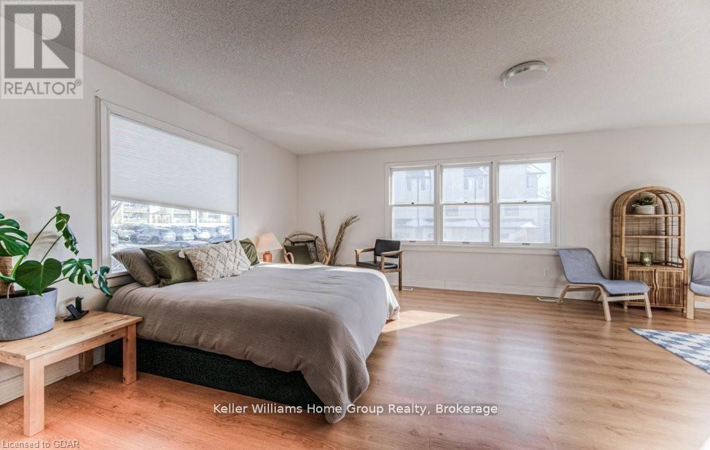 16a - 1085 Queens Boulevard, Kitchener, Ontario  N2M 1B9 - Photo 12 - X12443115