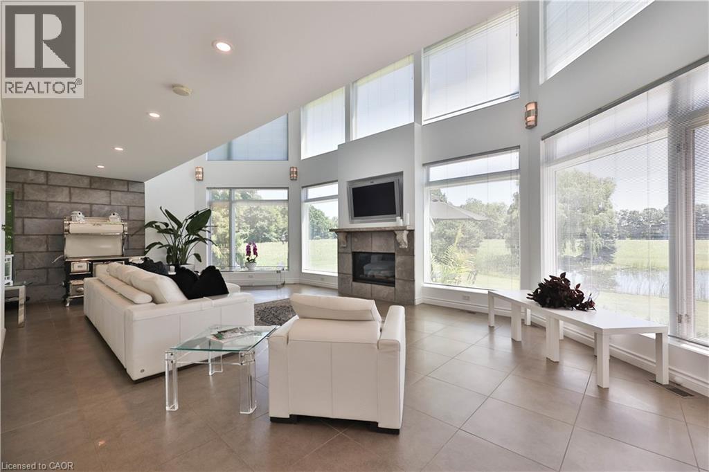1270 1 Side Road, Burlington, Ontario  L7P 0R9 - Photo 9 - 40775447
