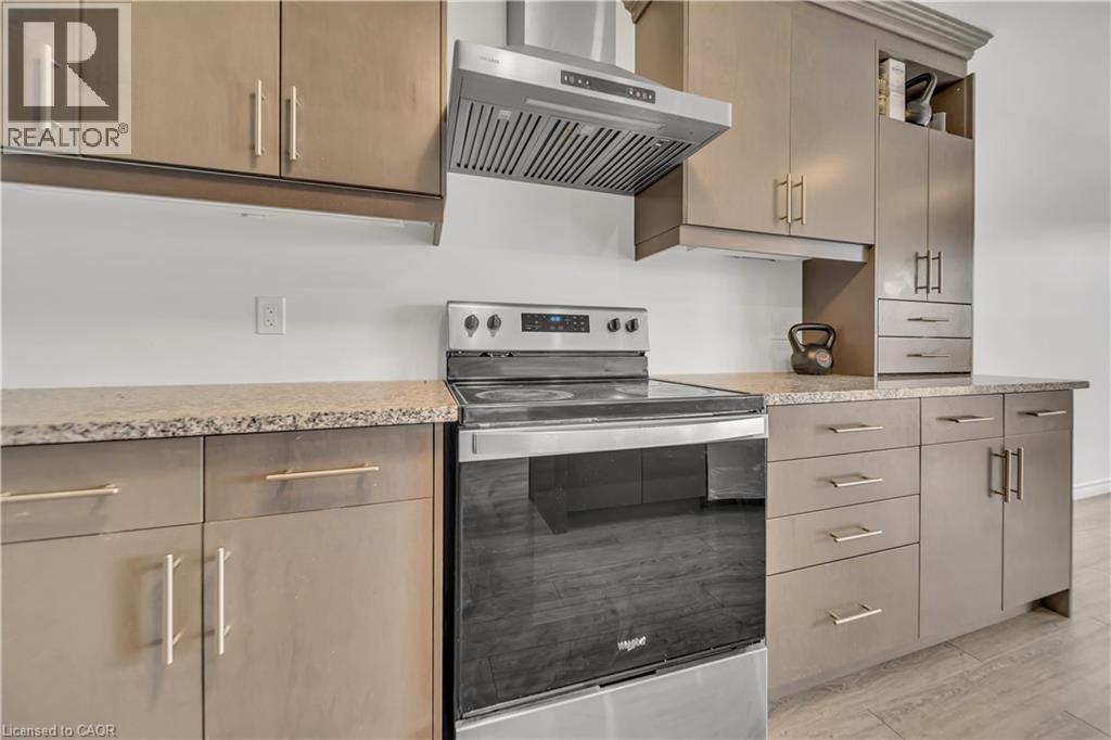 34 West Mill Street, Ayr, Ontario  N0B 1E0 - Photo 13 - 40776209