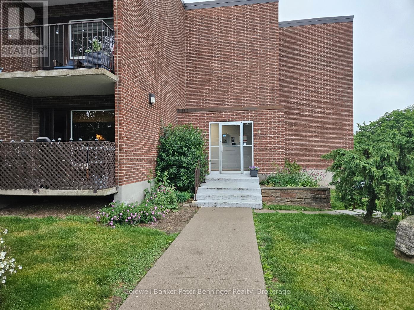102 - 4 AVALON PLACE, Kitchener, Ontario