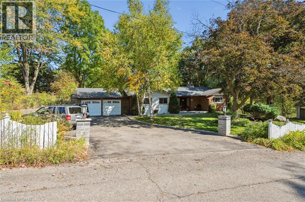 19 Stewarttown Road, Georgetown, Ontario  L7G 4S5 - Photo 3 - 40776243