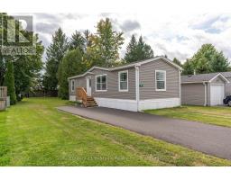 8 SUSSEX SQUARE, Georgian Bluffs, Ontario