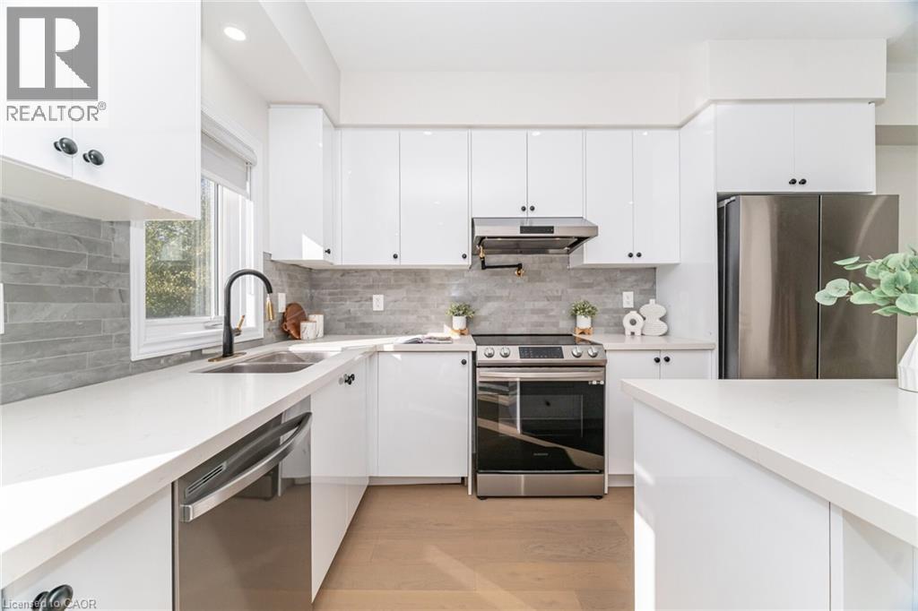305 Garner Road Unit# 102, Hamilton, Ontario  L9G 5E6 - Photo 13 - 40776375