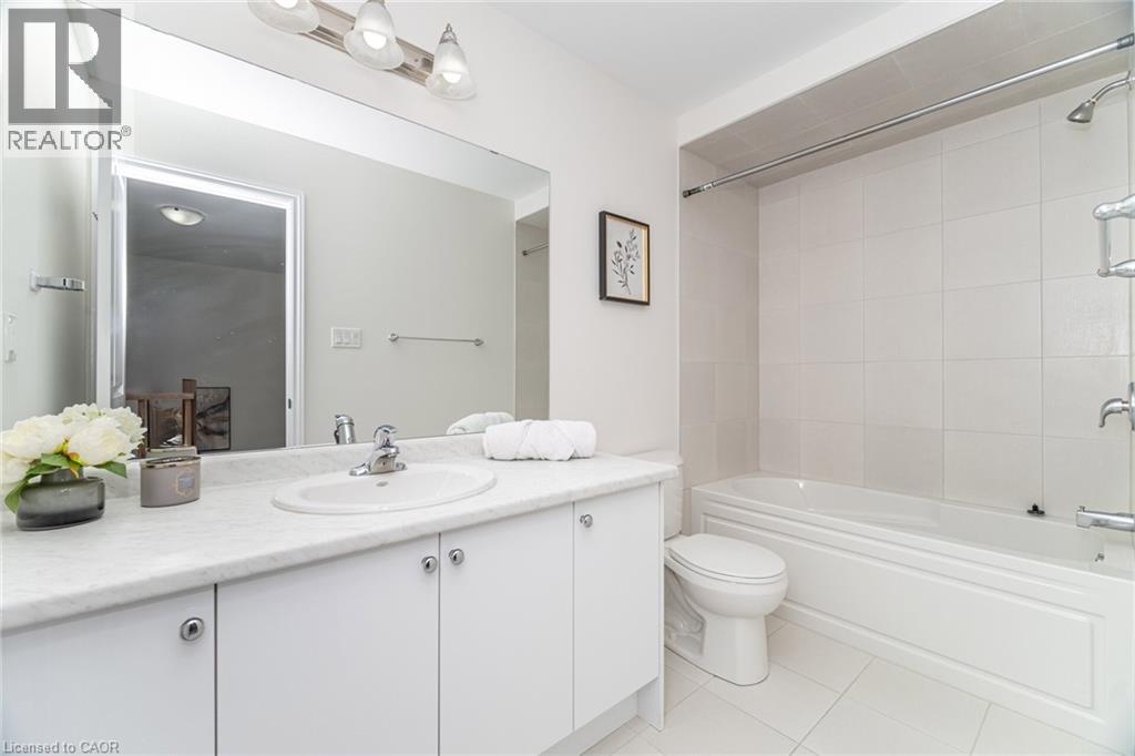 305 Garner Road Unit# 102, Hamilton, Ontario  L9G 5E6 - Photo 34 - 40776375