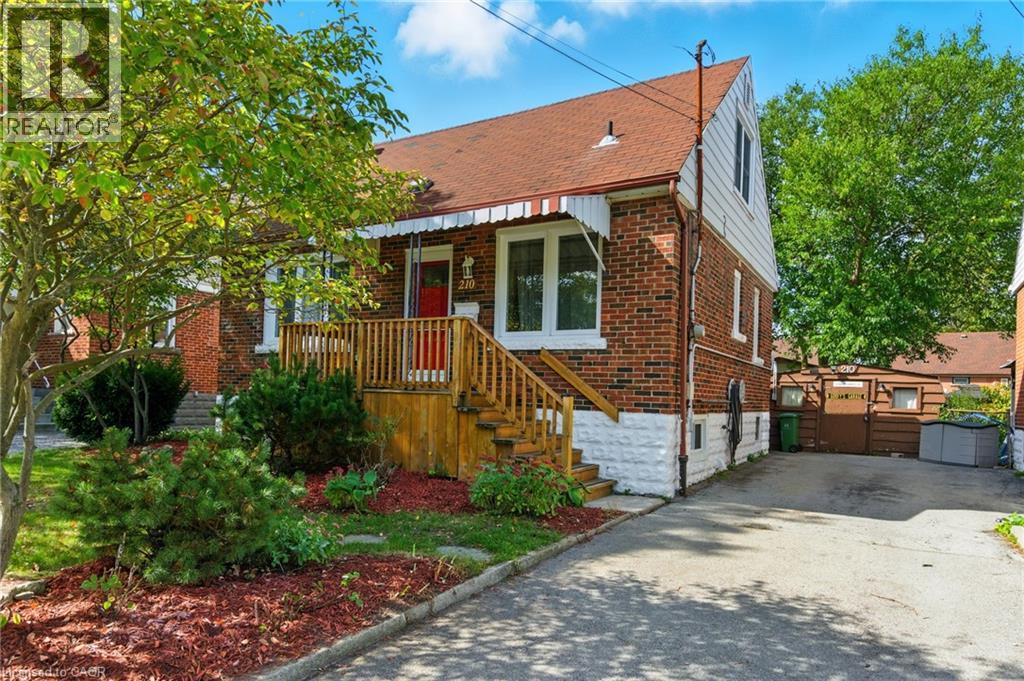 210 East 12th Street, Hamilton, Ontario  L9A 3X6 - Photo 1 - 40776378