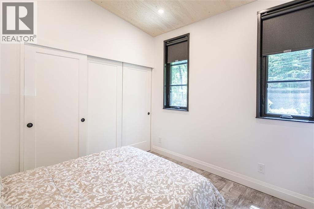 1323 Hidden Valley Road, Burlington, Ontario  L7R 3X5 - Photo 14 - 40776382