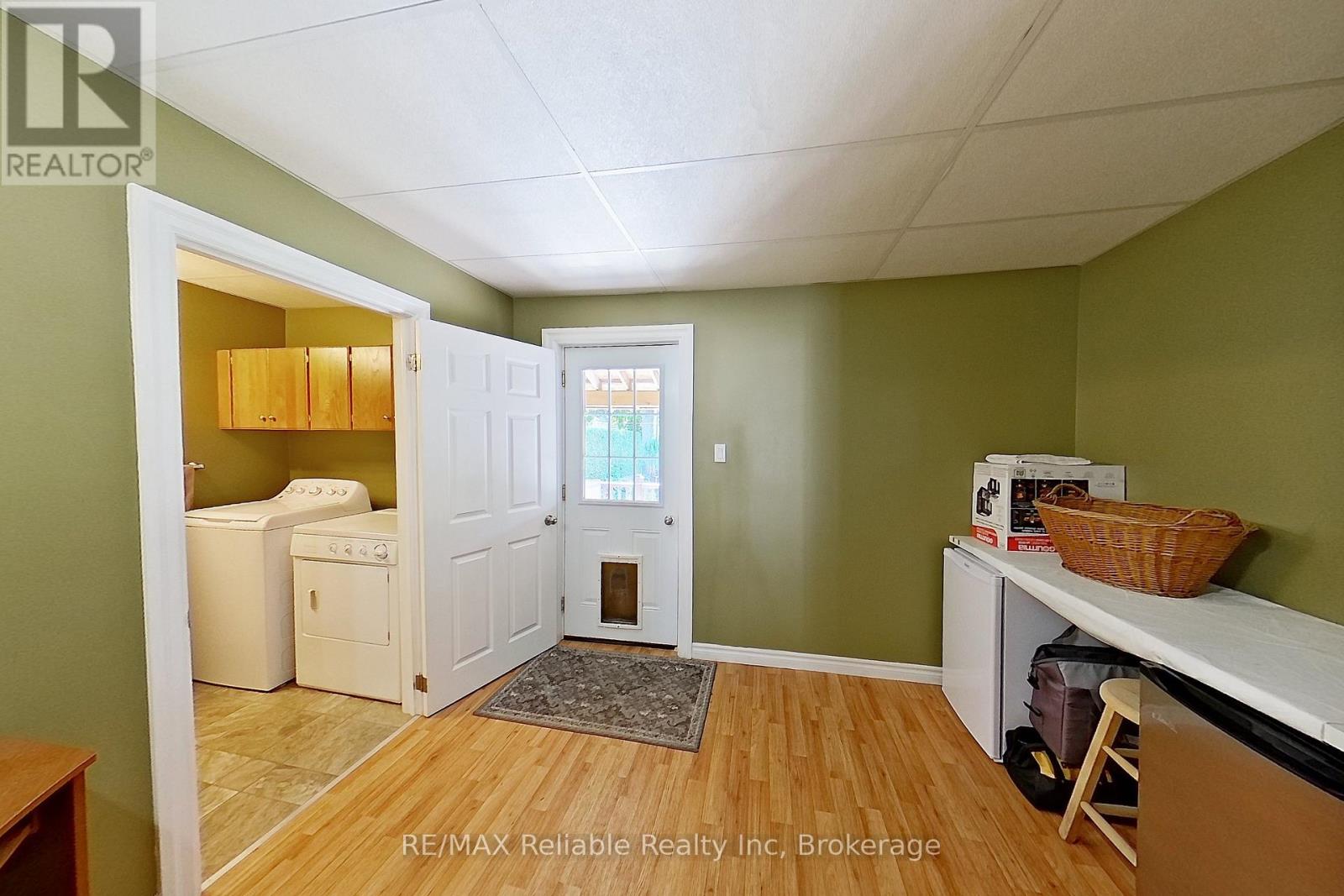 91 King Street, Bluewater, Ontario  N0M 1X0 - Photo 11 - X12445371