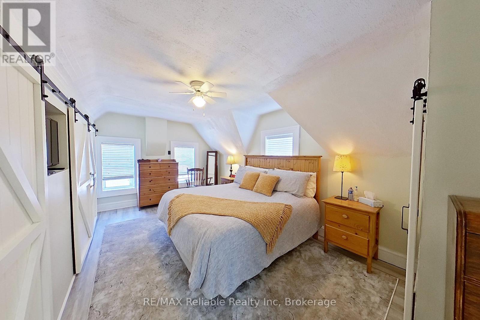 91 King Street, Bluewater, Ontario  N0M 1X0 - Photo 31 - X12445371