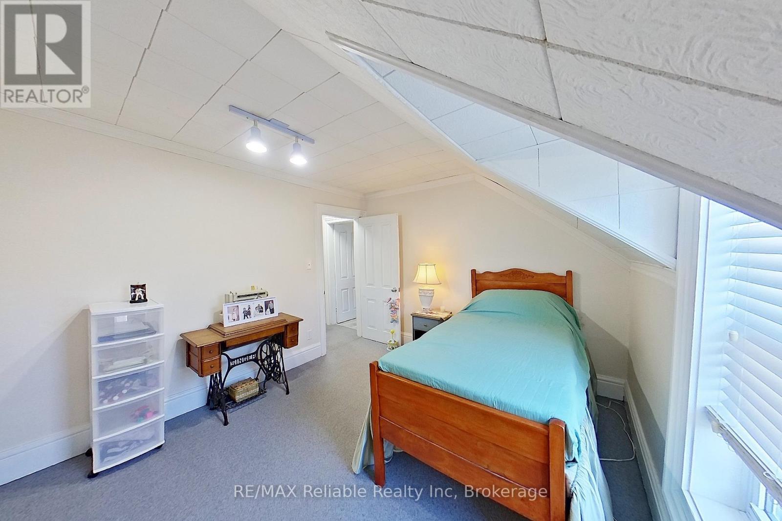 91 King Street, Bluewater, Ontario  N0M 1X0 - Photo 39 - X12445371