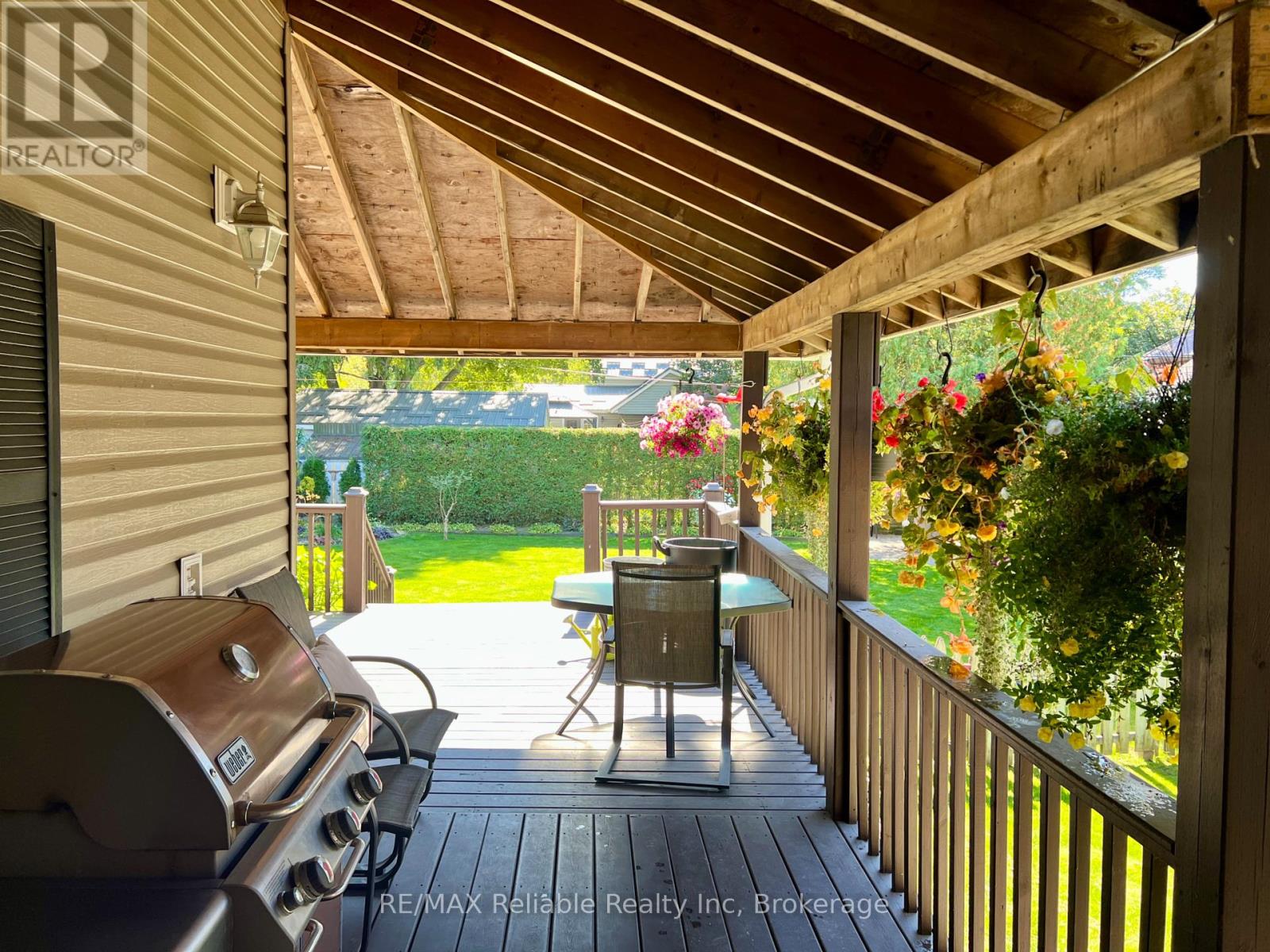 91 King Street, Bluewater, Ontario  N0M 1X0 - Photo 44 - X12445371