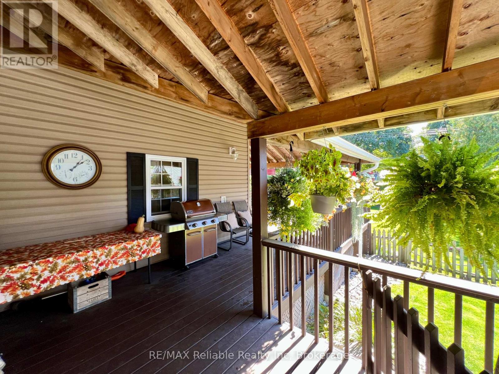 91 King Street, Bluewater, Ontario  N0M 1X0 - Photo 45 - X12445371